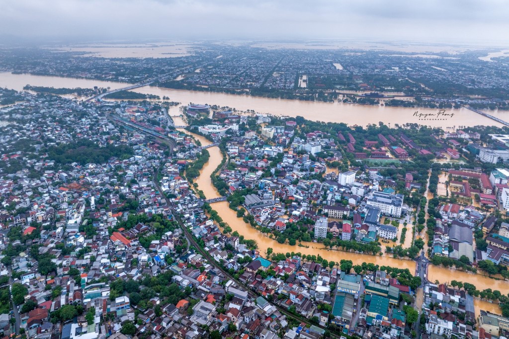 hue_lu lut hue_hue ngap lut_thientai_luluthue_phat giao hue31.jpg